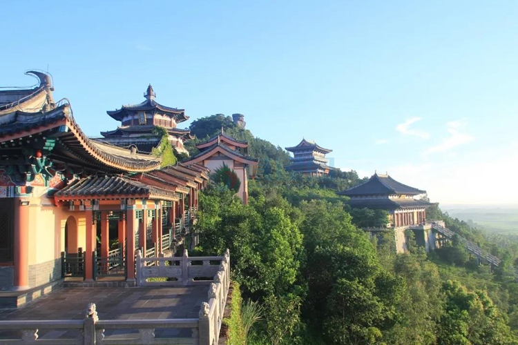 文笔峰实景图