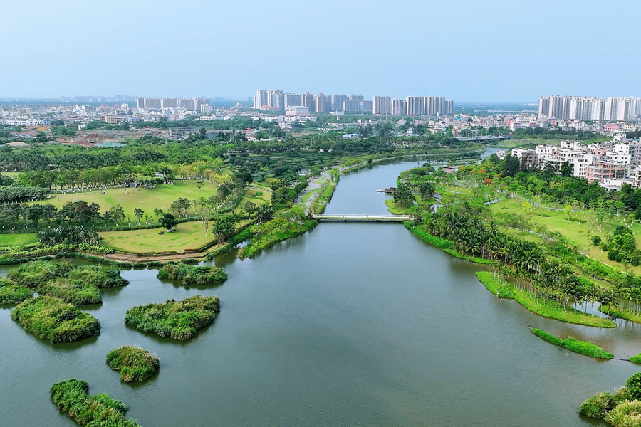 现代凤翔官邸-湿地公园实景图
